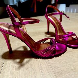 Brand new never worn Ted Baker heels